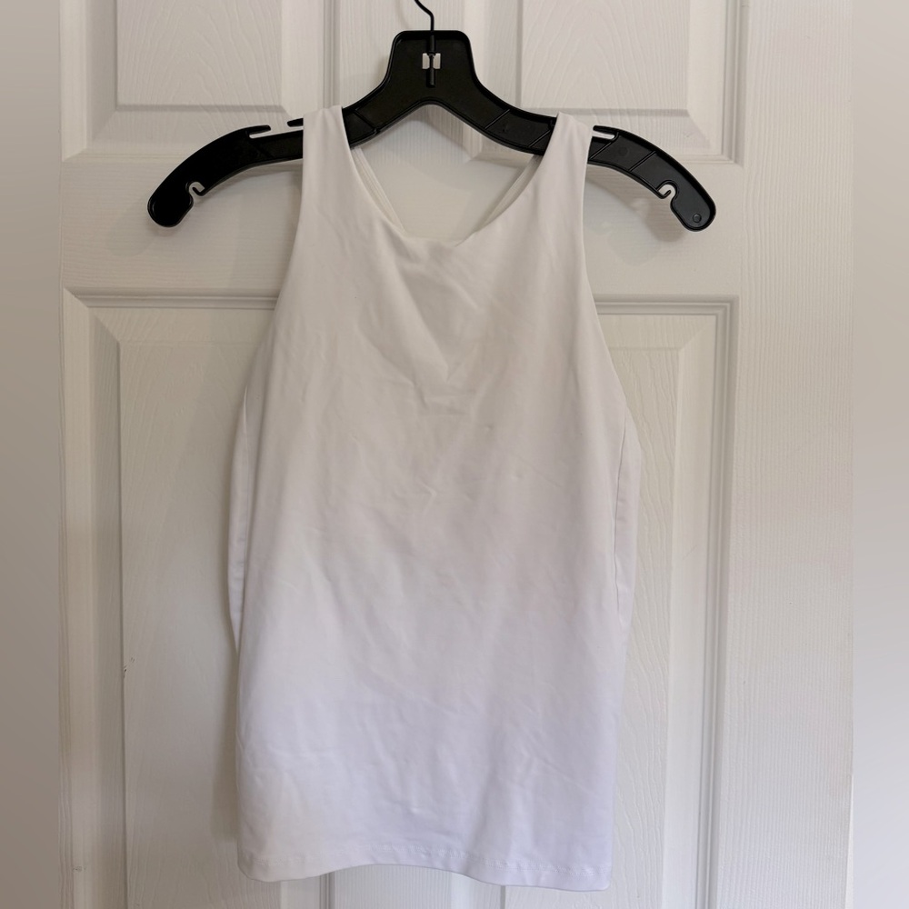 Athleta workout tank built in bra